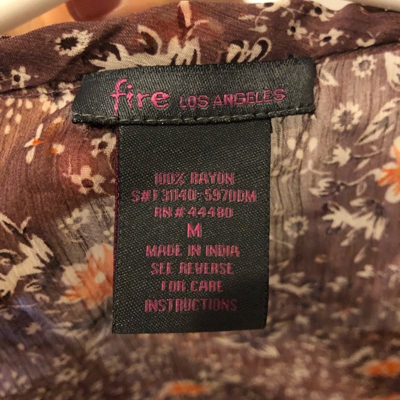 Fire size M cropped front tie floral blouse - Picture 2 of 5